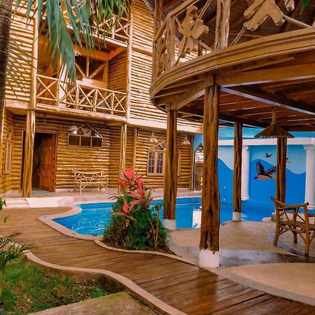 Hostal Poseidon Пуерто Кайо Екстериор снимка