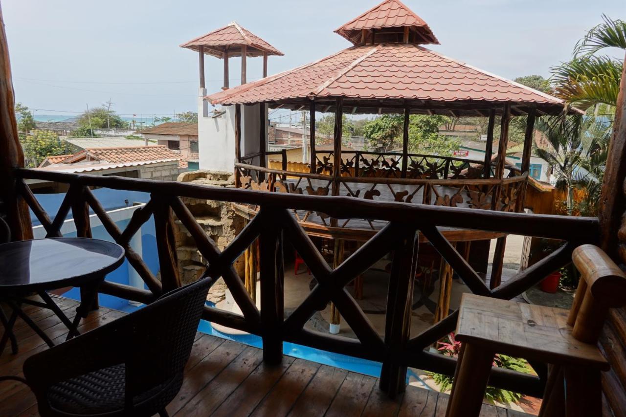 Hostal Poseidon Пуерто Кайо Екстериор снимка